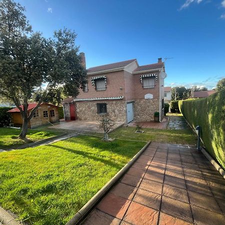 Las Mil Y Una Rosas Ávila Exterior foto